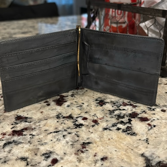 Eel skin money clip - Picture 3 of 3